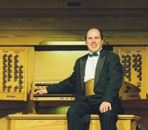 John Cannon at the organ. Photo credit John Cannon